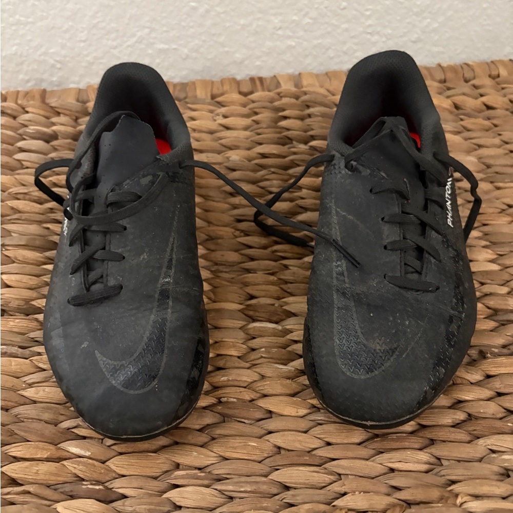 Nike Black Youth Athletic Soccer Cleats with Red Interior